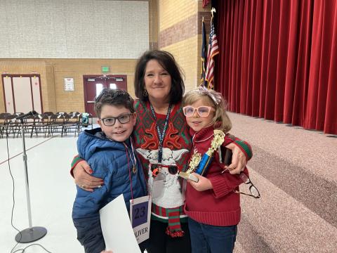 MS. Nielsen with the champions